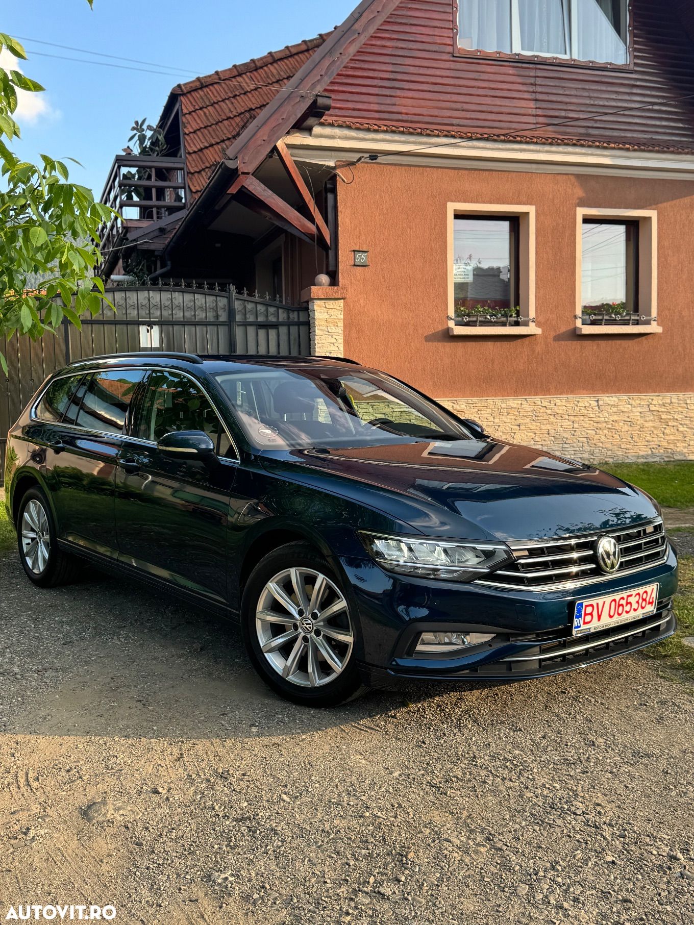 Volkswagen Passat 2.0 TDI DSG Highline - 1