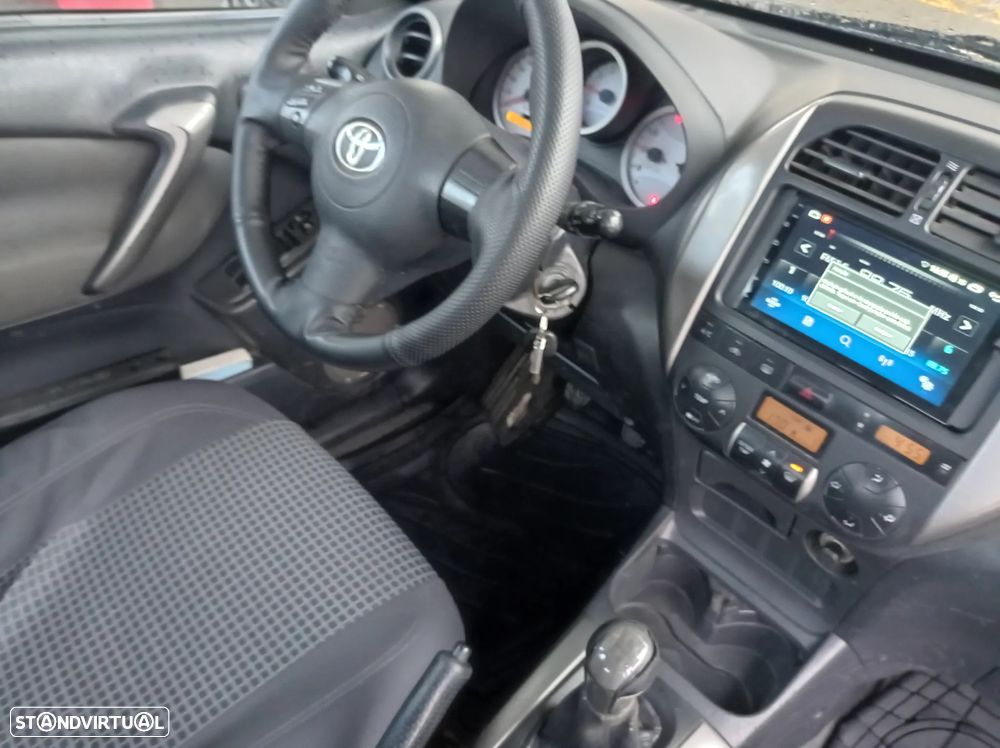 Toyota RAV4 2.0 D-4D TA - 9