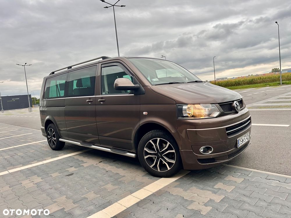 Volkswagen Caravelle - 22