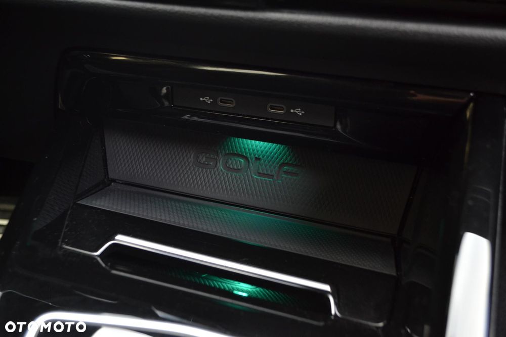 Volkswagen Golf 2.0 TSI 4Motion R DSG - 30