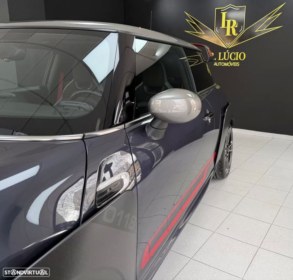 MINI 3 Portas John Cooper Works GP - 16