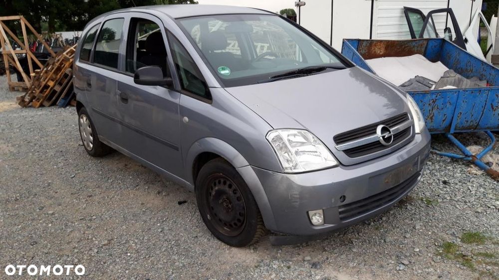 Części Opel Meriva 1.6 8V benzyna  hatchback 5-drzwi - 2