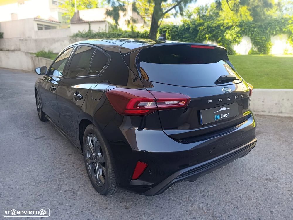 Ford Focus 1.0 EcoBoost MHEV ST-Line X - 4