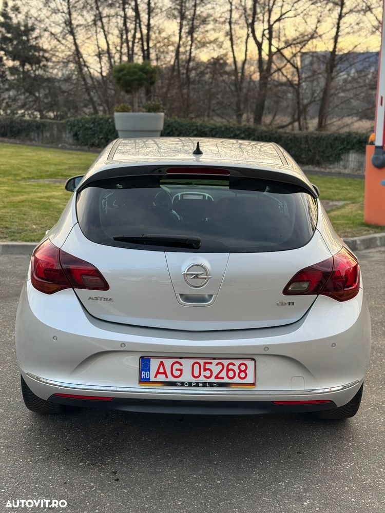 Opel Astra 1.7 CDTI DPF Sport - 12