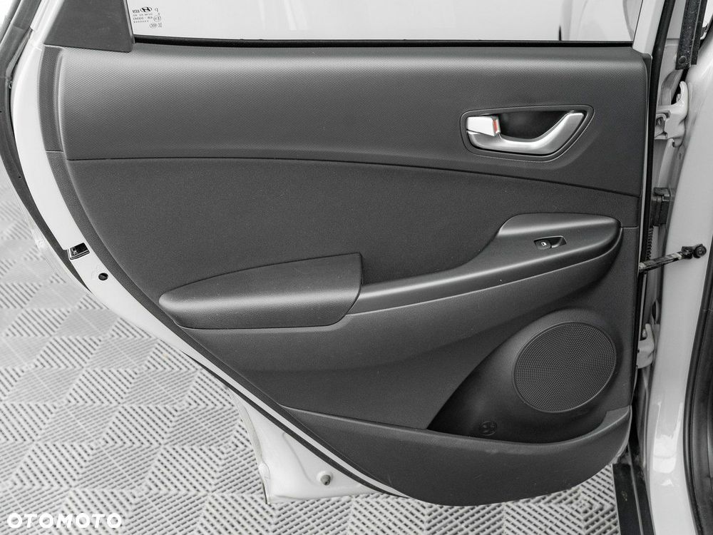 Hyundai Kona 1.6 T-GDI Style DCT - 25