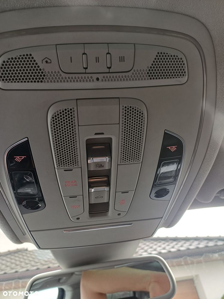 Audi A8 - 31