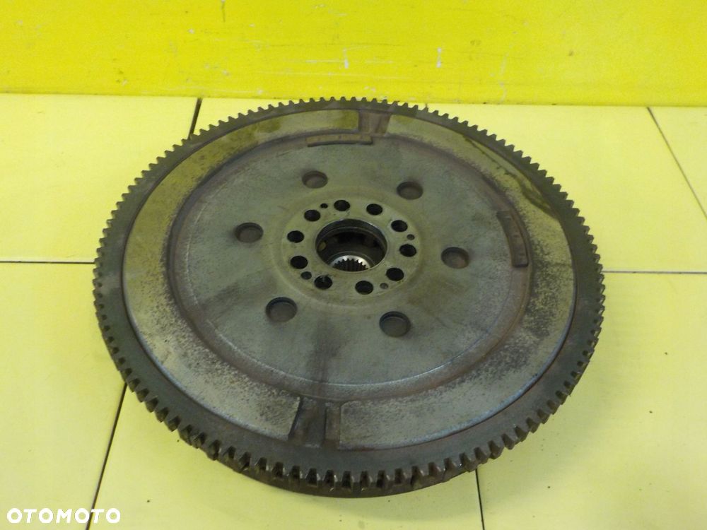 AUDI A6 C6 A4 B7 2.7 TDI 08r 179KM BPP kolo dwumasowe - 4