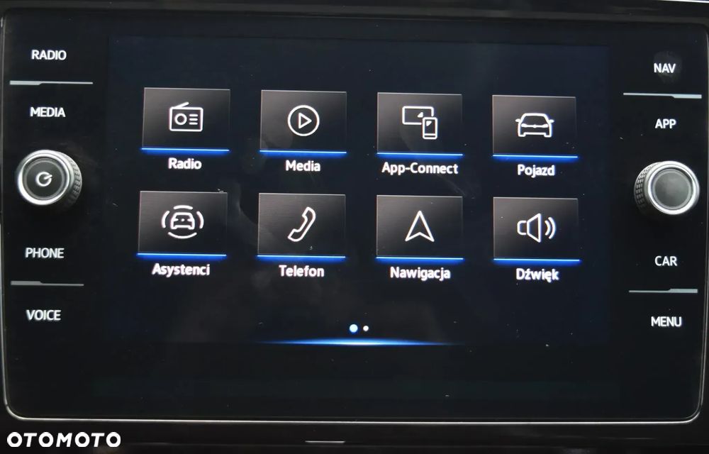 Volkswagen Passat Variant 2.0 TDI Elegance DSG - 26