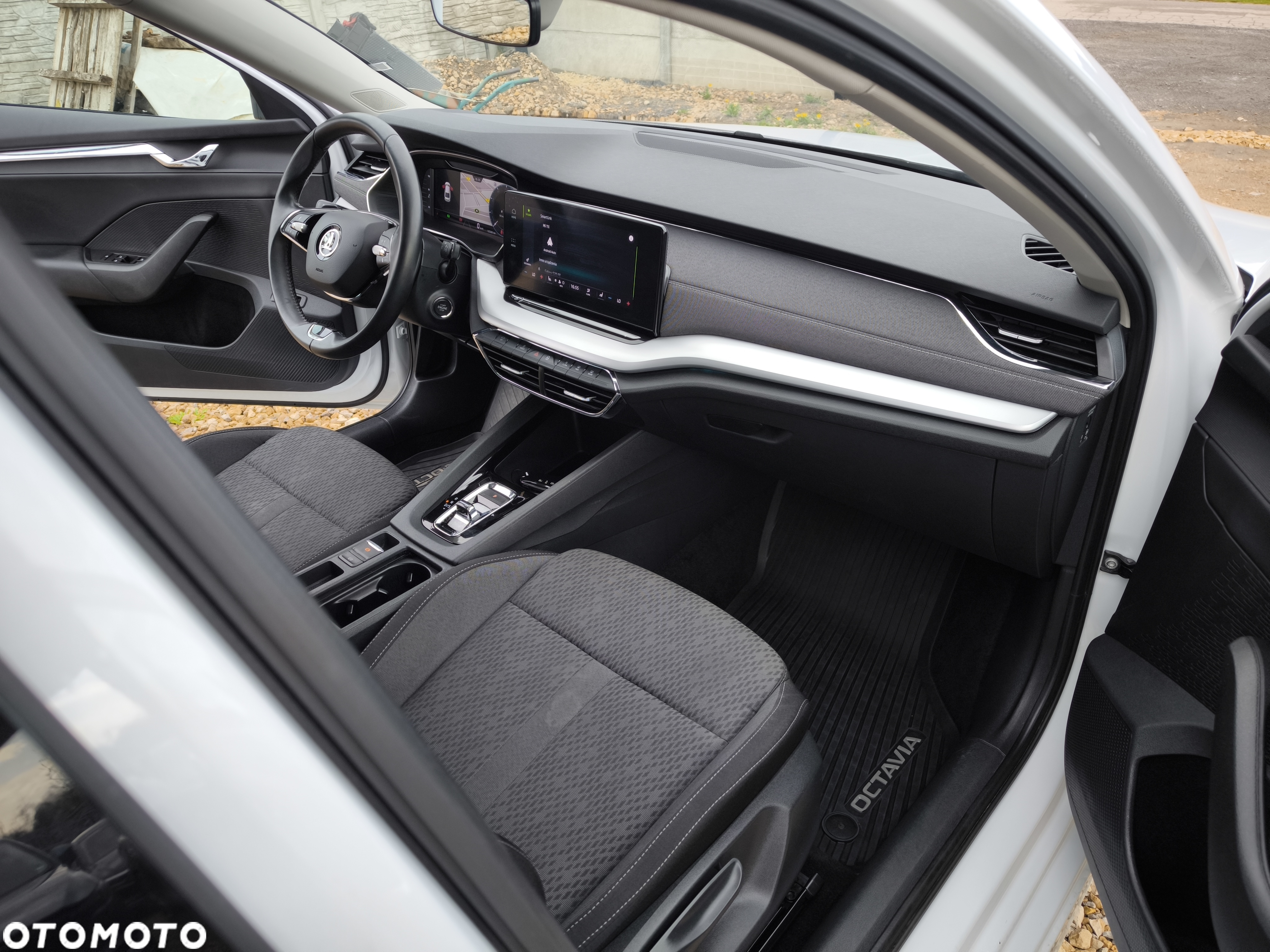 Skoda Octavia 2.0 TDI Style DSG - 11