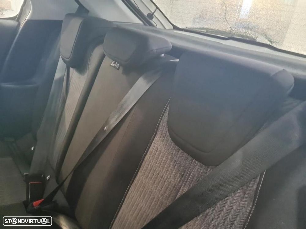 Opel Corsa 1.5 D Business - 4