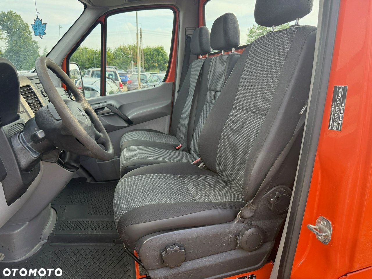 Mercedes-Benz Sprinter - 9