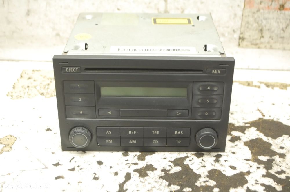 RADIO FABRYCZNE VW POLO IV 9N3 LIFT 6Q0035152 - 1