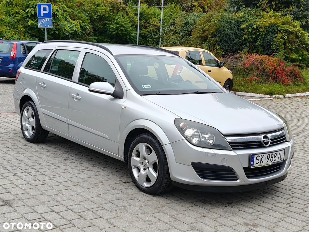 Opel Astra 1.9 CDTI Caravan DPF Cosmo - 14