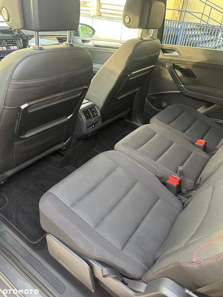 Volkswagen Touran 2.0 TDI SCR (BlueMotion Technology) SOUND - 11