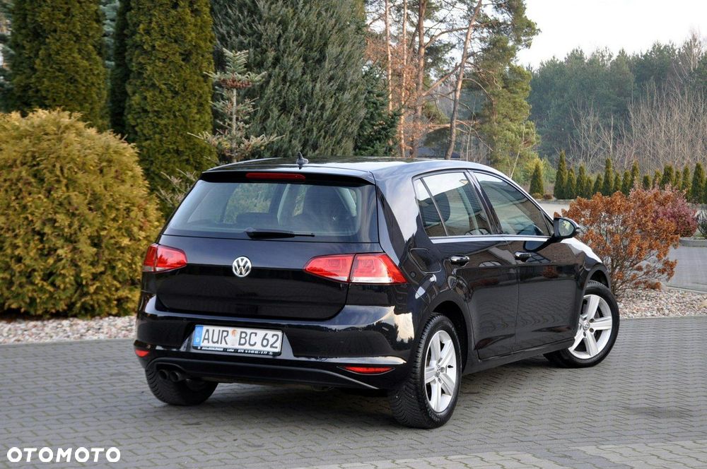 Volkswagen Golf - 7