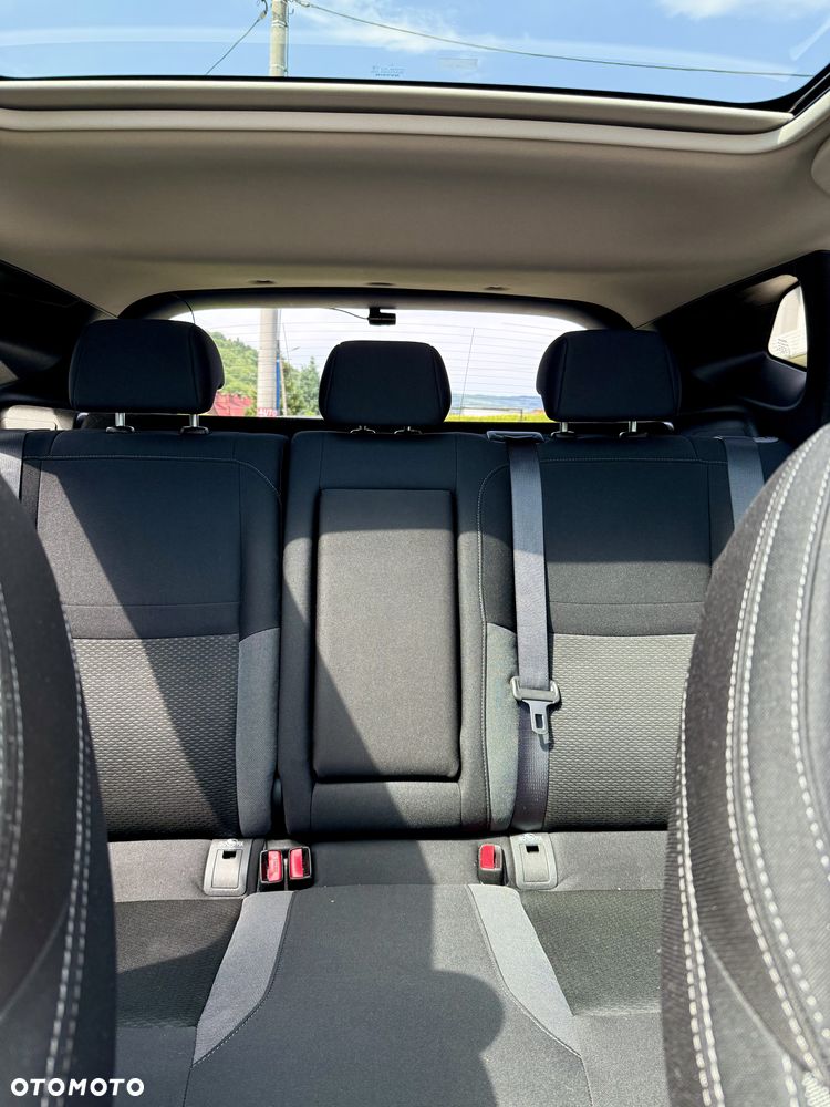 Nissan Qashqai 1.3 DIG-T N-Connecta DCT - 20