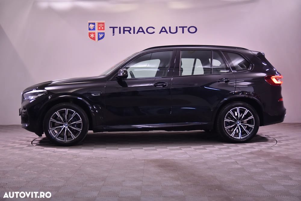 BMW X5 xDrive45e AT PHEV - 3