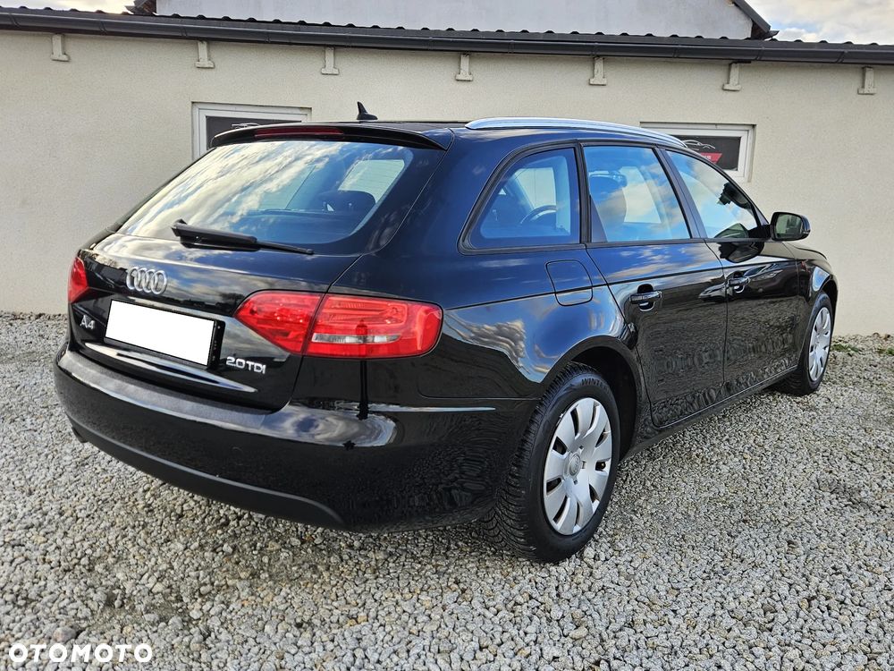 Audi A4 Avant 2.0 TDI - 5