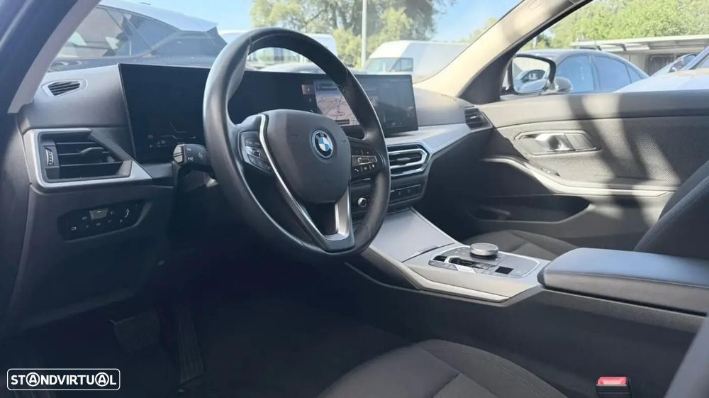 BMW 330 e Corporate Edition Auto - 10