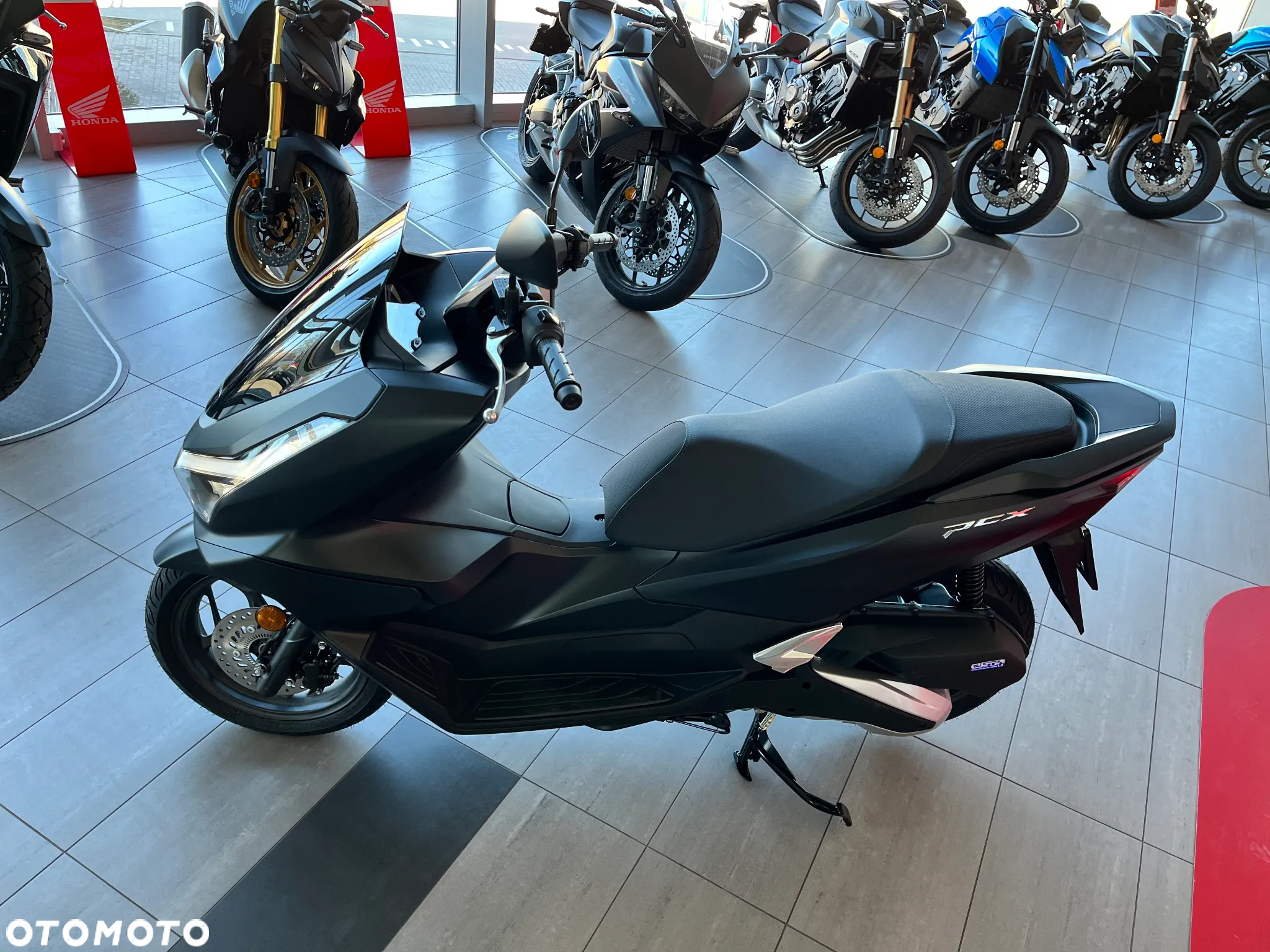 Honda PCX - 7