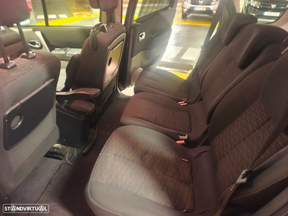 Renault Grand Scénic 1.5 dCi Dynamique S 7L. - 35