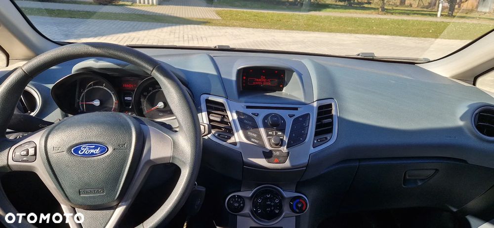 Ford Fiesta 1.25 Champions Edition - 7