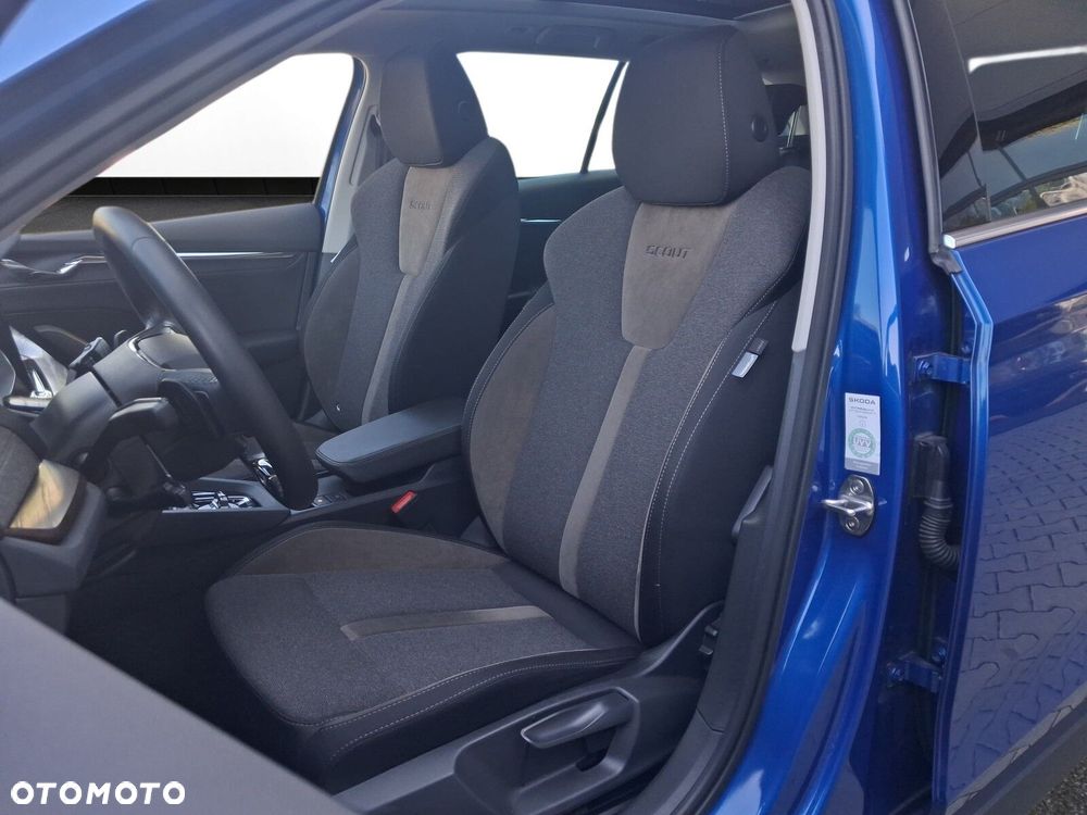 Skoda Octavia 2.0 TSI 4x4 Scout DSG - 8