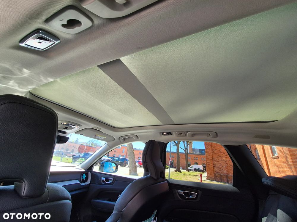 Volvo XC 60 T6 AWD Recharge Geartronic Inscription - 29