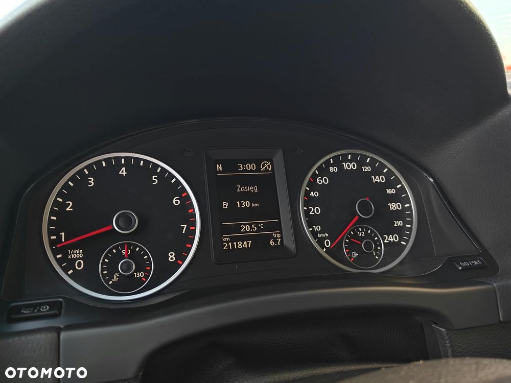Volkswagen Tiguan - 18