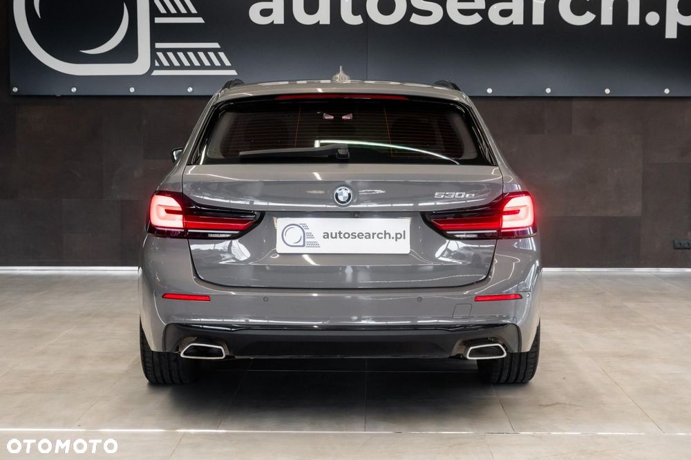 BMW Seria 5 2021 photo 5