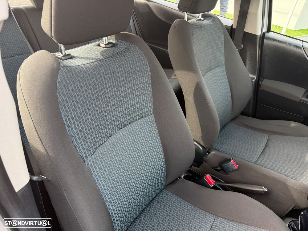 Toyota Yaris 1.0 VVT-i ACtive+AC - 16