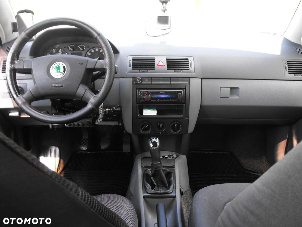 Skoda Fabia 1.2 HTP Classic - 5