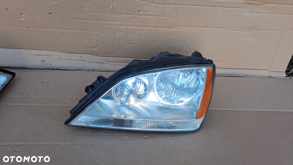 KIA SORENTO 2002-09 PRAWA LEWA LAMPA USA - 6
