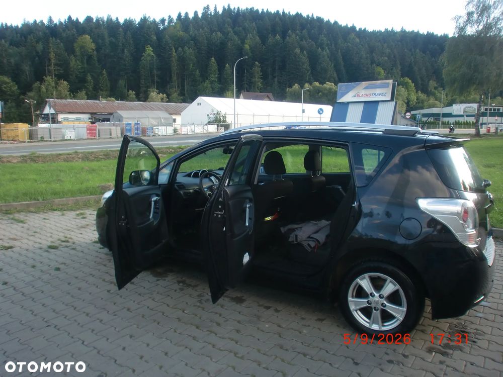 Toyota Verso 2.0 D-4D Sol plus - 6