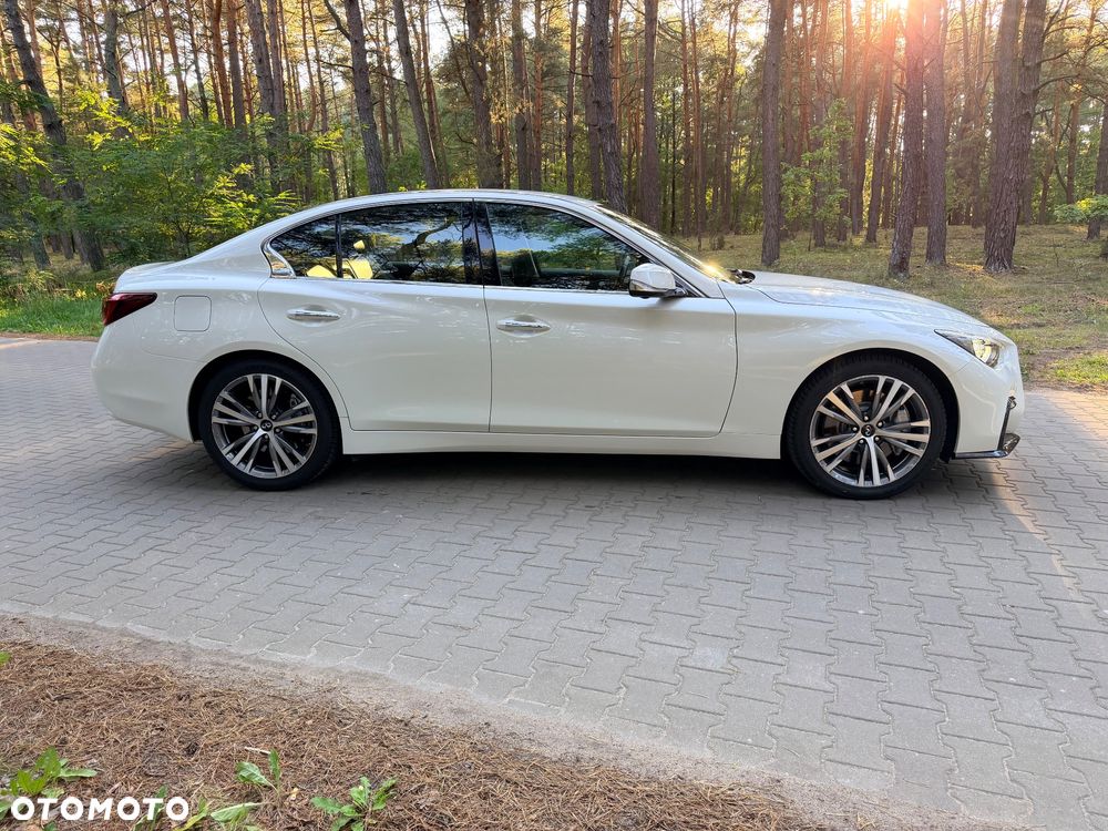 Infiniti Q50 Q50S Hybrid AWD Sport Tech - 2