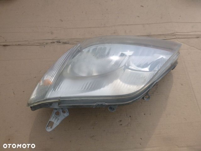 LAMPA LEWY PRZÓD LEWA PRZEDNIA TOYOTA COROLLA E12 01- - 9