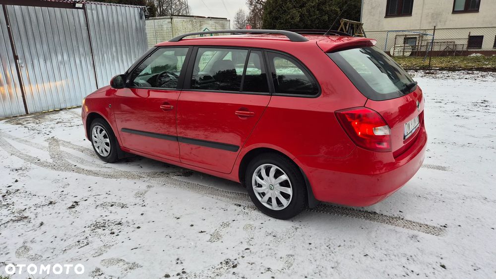 Skoda Fabia 1.2 HTP - 4