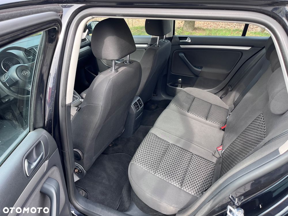 Volkswagen Golf 1.2 TSI BlueMotion Technology Comfortline - 11