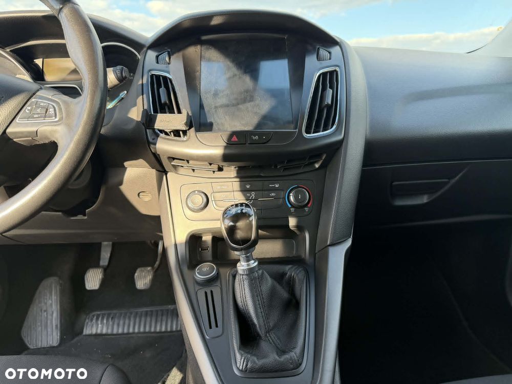 Ford Focus 1.5 TDCi Trend - 10