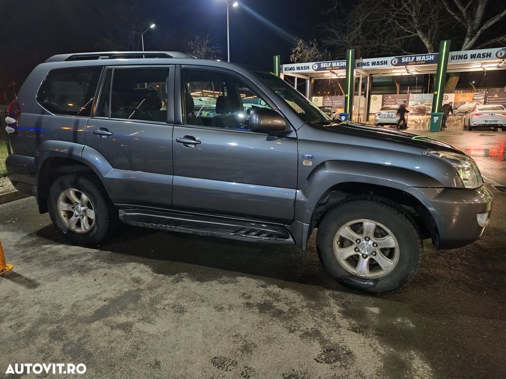 Toyota Land Cruiser - 15