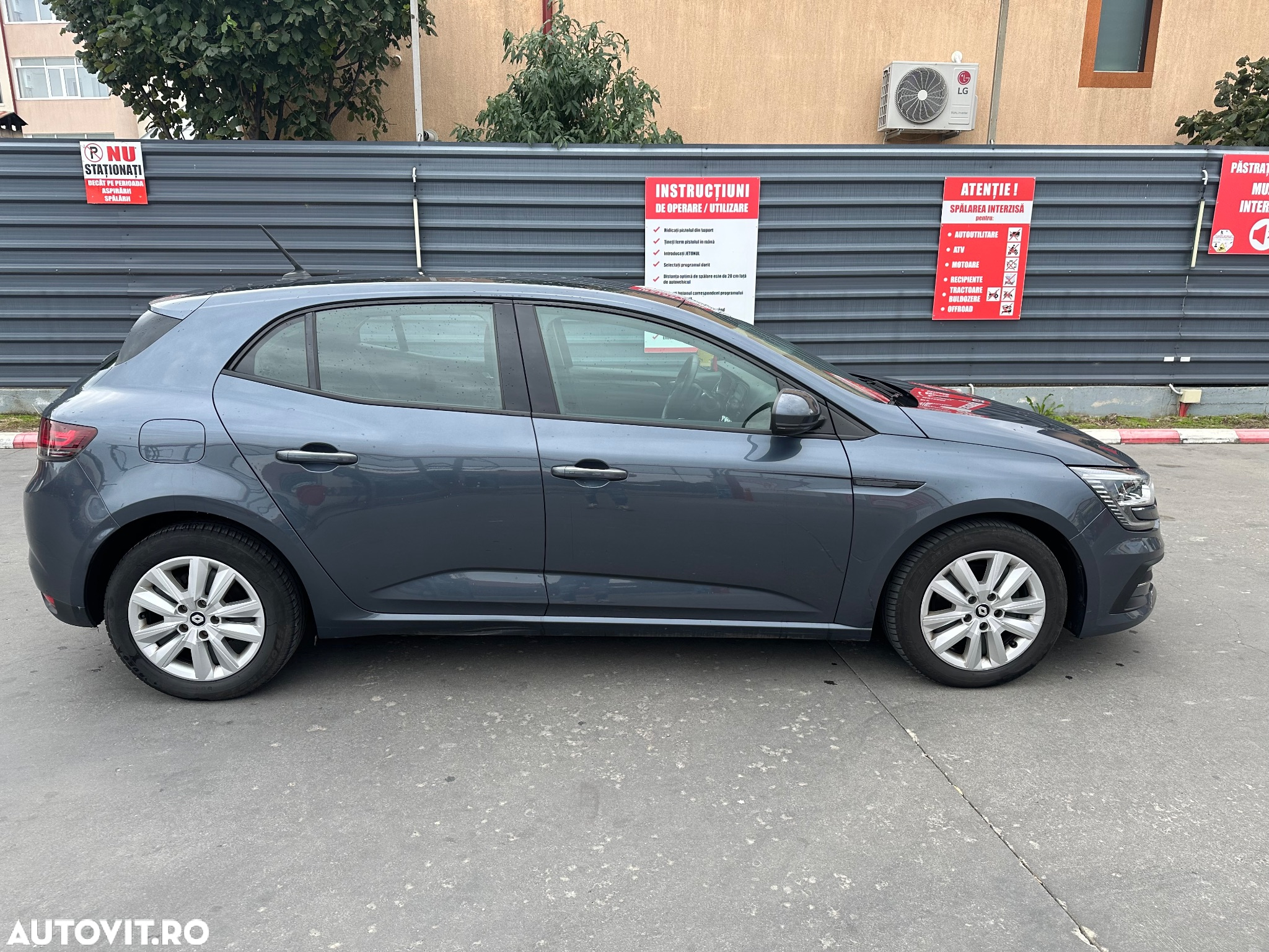 Renault Megane Blue dCi 116 EDC Intens - 6