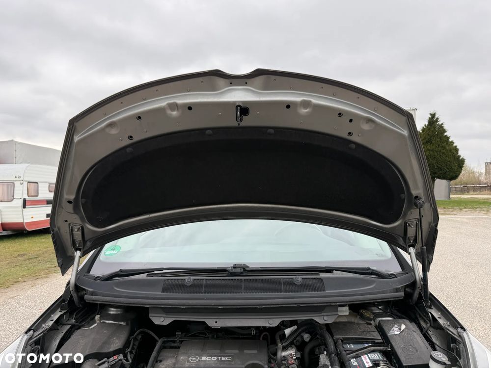 Opel Zafira 1.4 Turbo (ecoFLEX) Start/Stop Innovation - 32