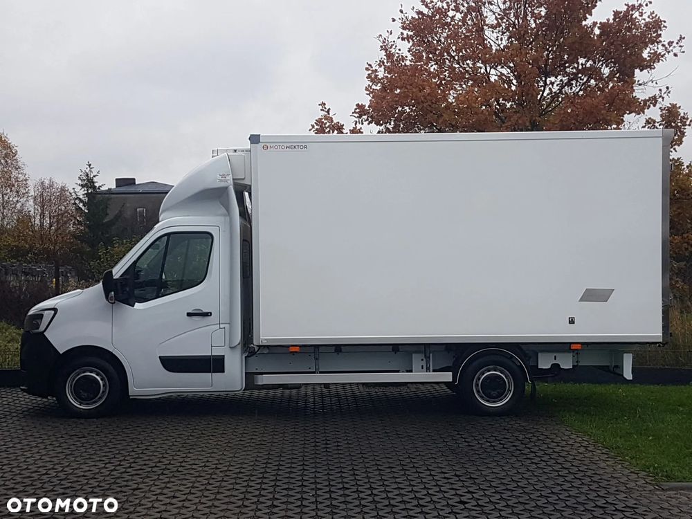 Renault MASTER 8EP CHŁODNIA MROŹNIA 4,22x2,11x2,02 IZOTERMA AGREGAT THERMO KING V-500 MAX GRZANIE KLIMA KRAJOWY - 11