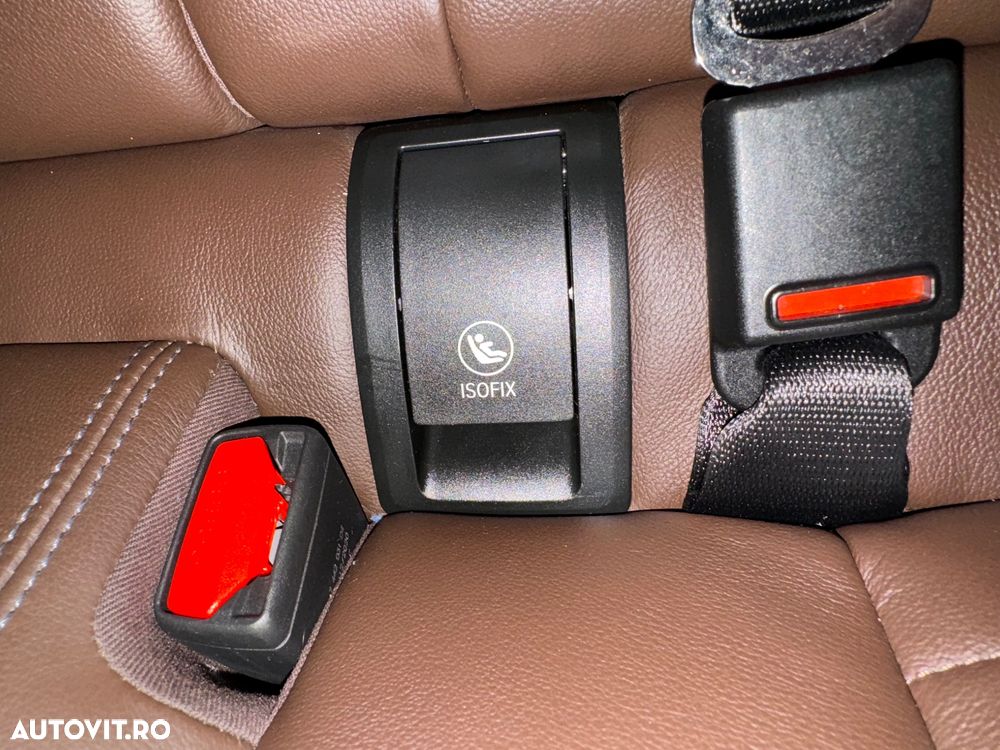 BMW Seria 3 330i xDrive AT - 21