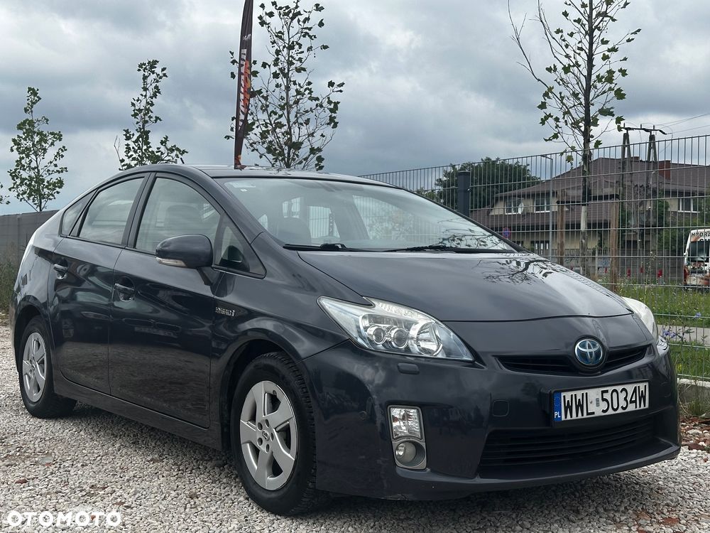 Toyota Prius 1.8 HSD Premium - 15