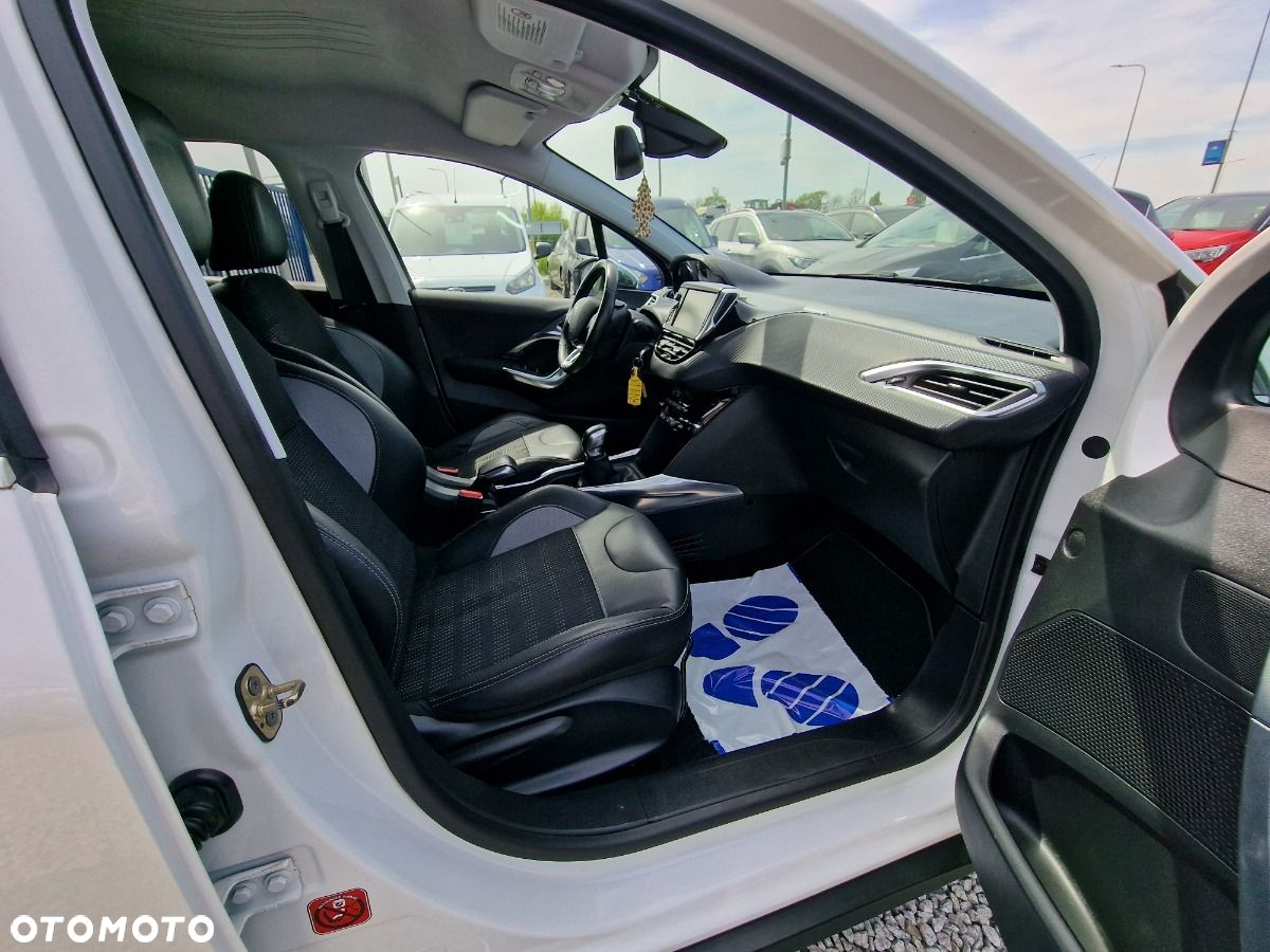 Peugeot 2008 - 25