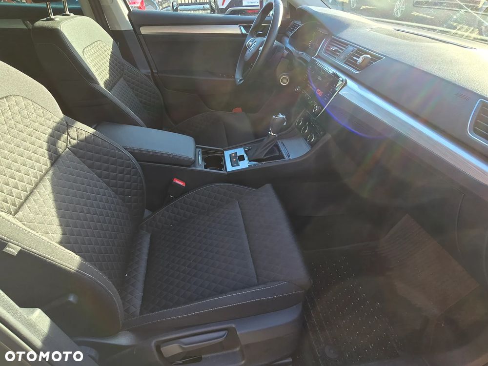 Skoda Superb 1.5 TSI Ambition DSG - 14