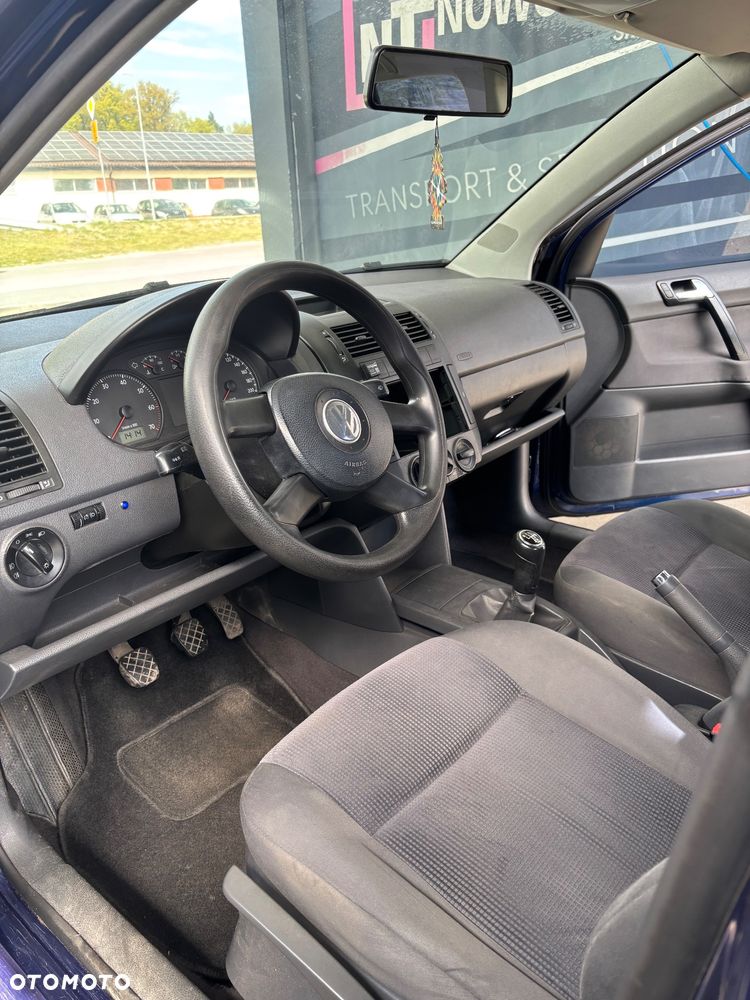 Volkswagen Polo - 8