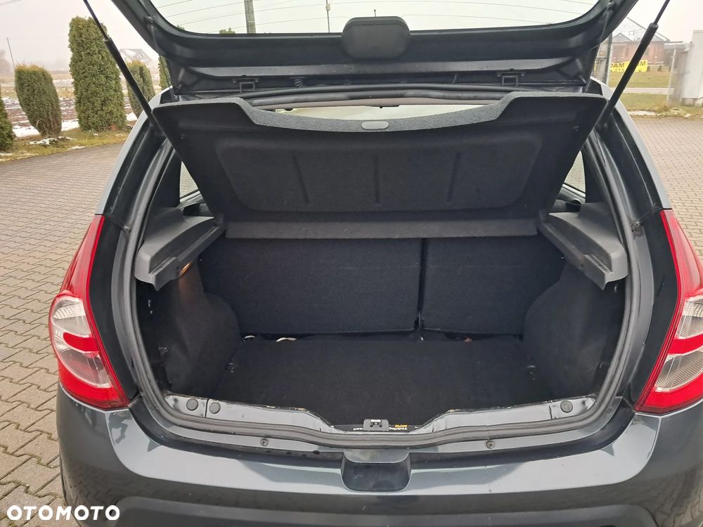 Dacia Sandero Stepway - 13