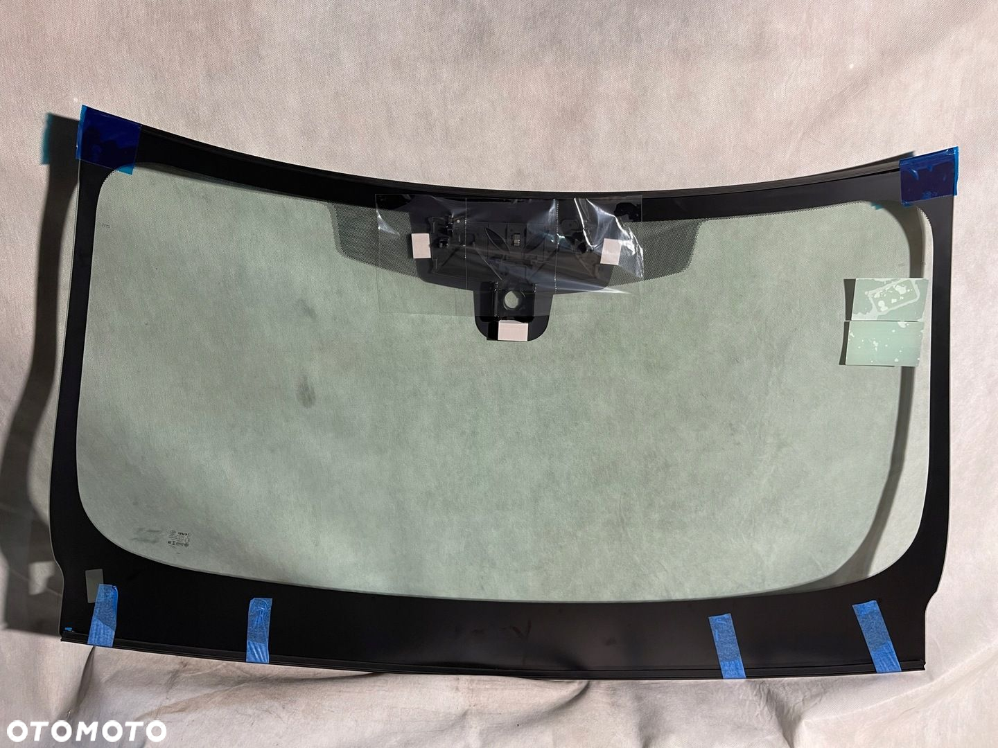 SZYBA PRZEDNIA CZOŁOWA JAGUAR F-PACE HUD ACOUSTIC PO 2020- - 4